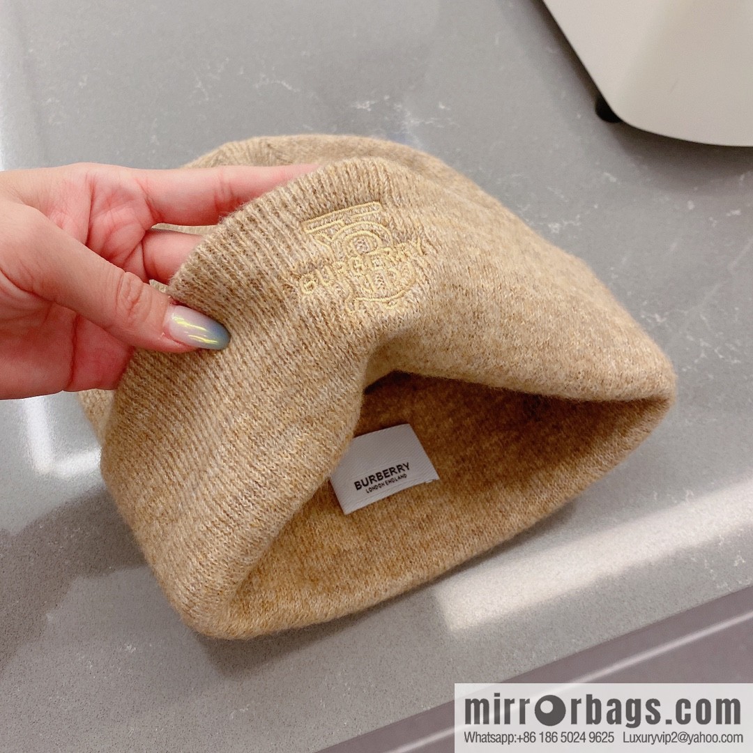 Burberry 2022 autumn and winter new wool knitted hat
