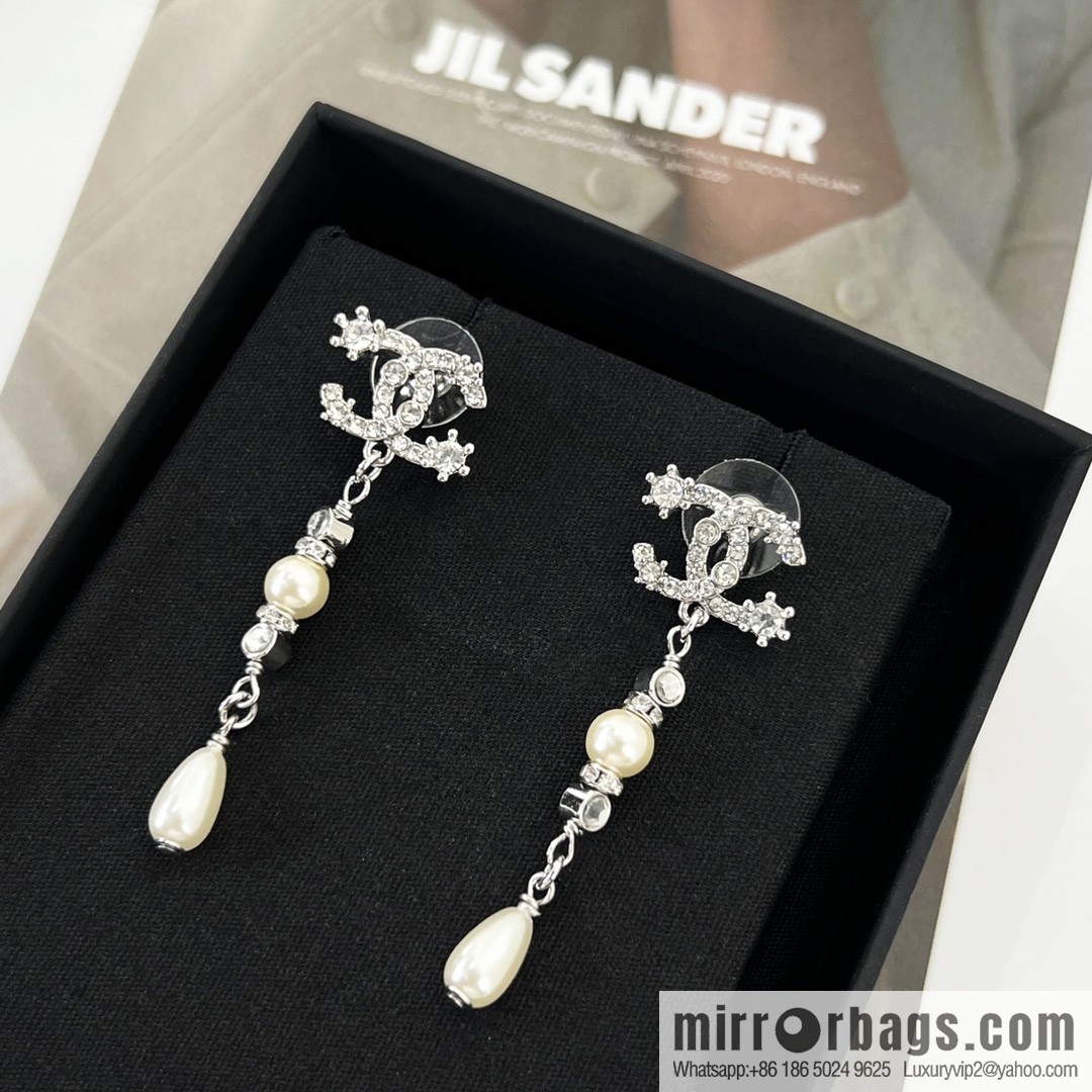 New ☑️ Chanel double c star pearl stud earrings