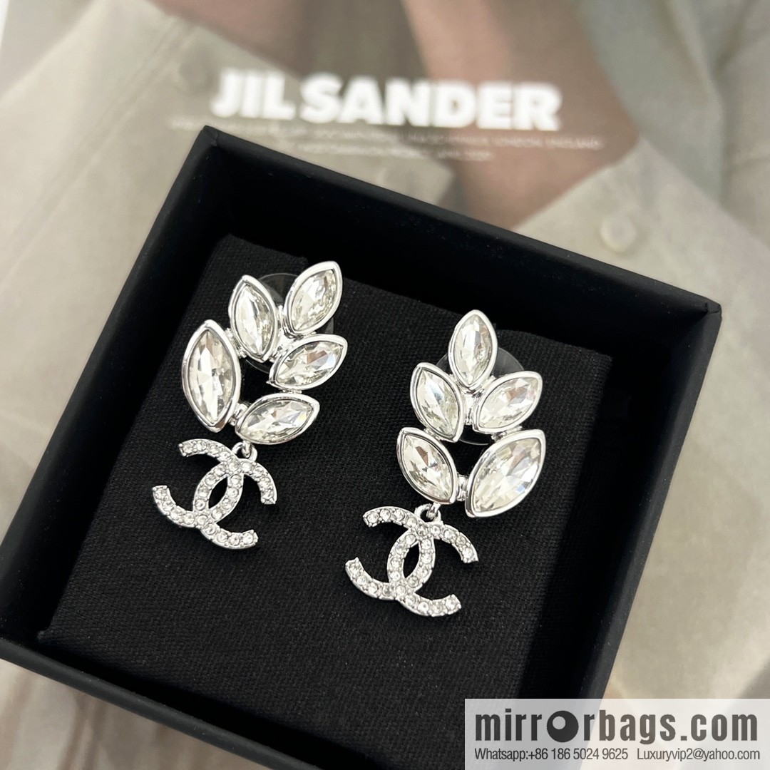 New ☑️ Chanel double c wheat ear horse eye drill earrings