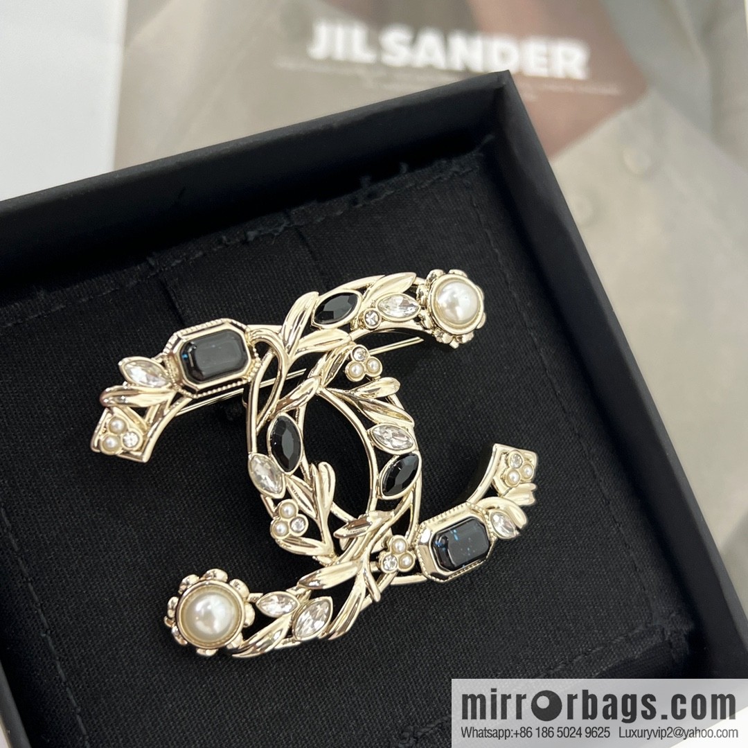 New ☑️ Chanel double c wheat ear pearl brooch
