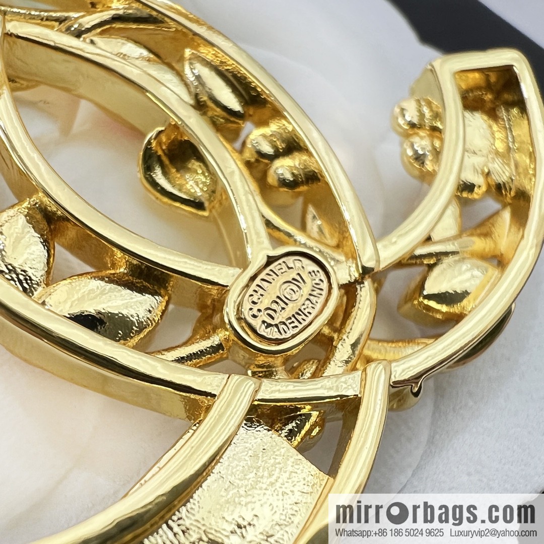 New ☑️ Chanel double c wheat ear pearl brooch