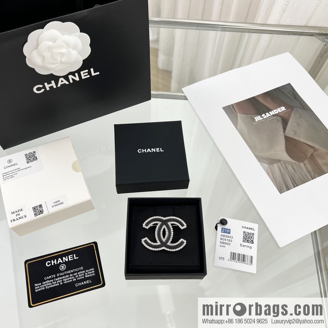 New ☑️ Chanel double c black leather full diamond brooch