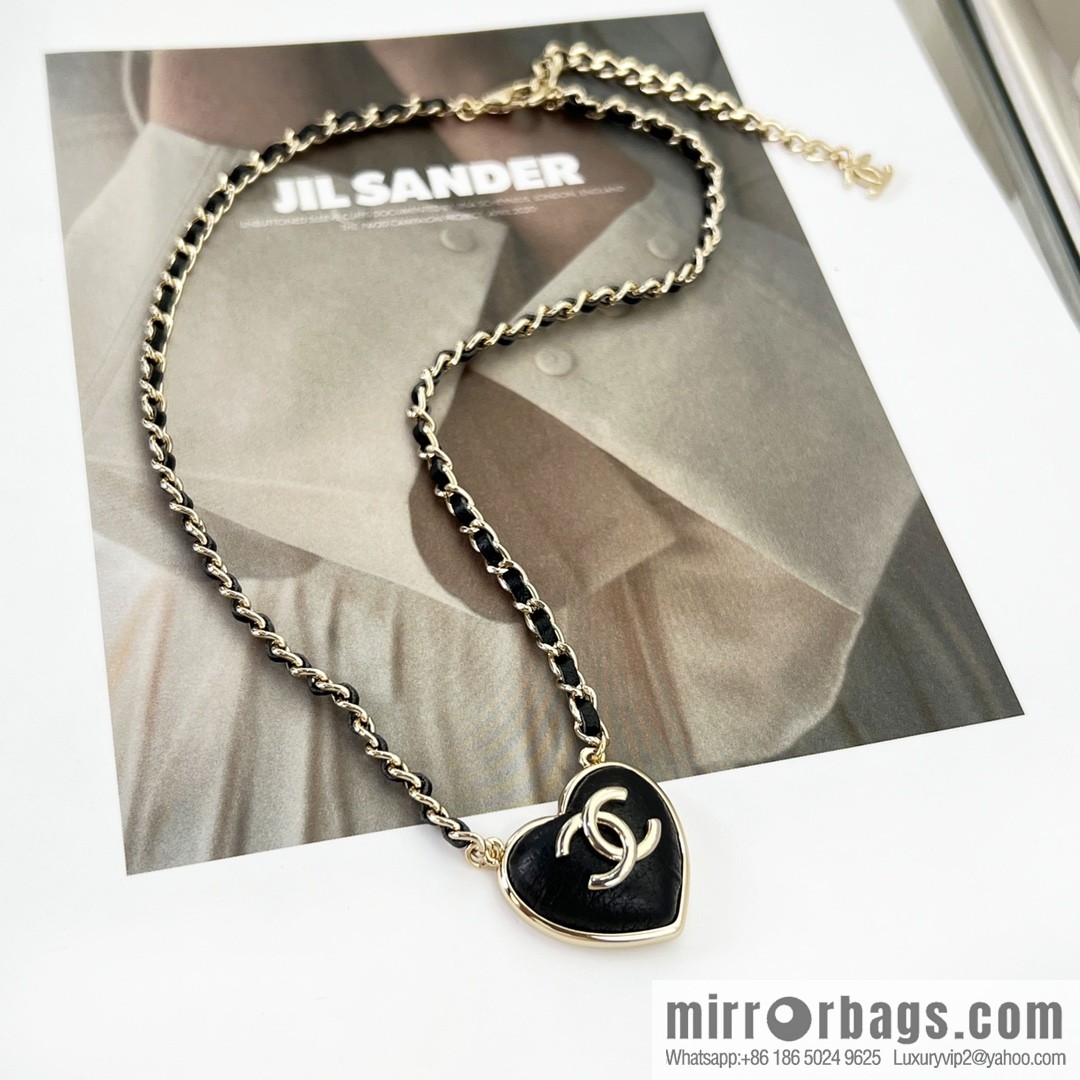 New ☑️ Chanel double c peach heart love necklace