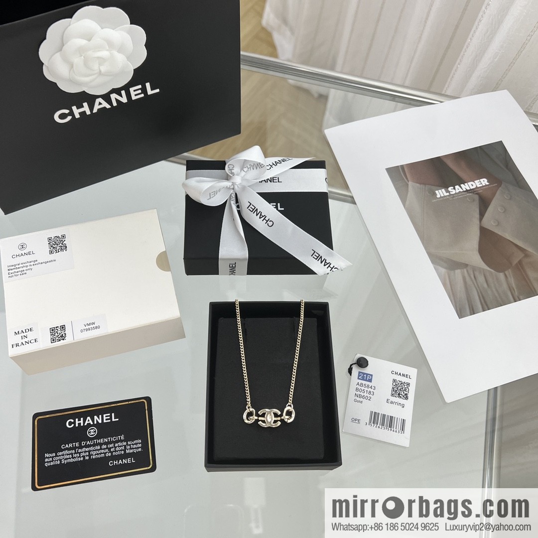 New ☑️ Chanel double c necklace