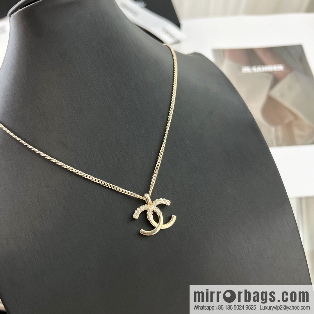 New ☑️ Chanel double c rhinestone patchwork necklace