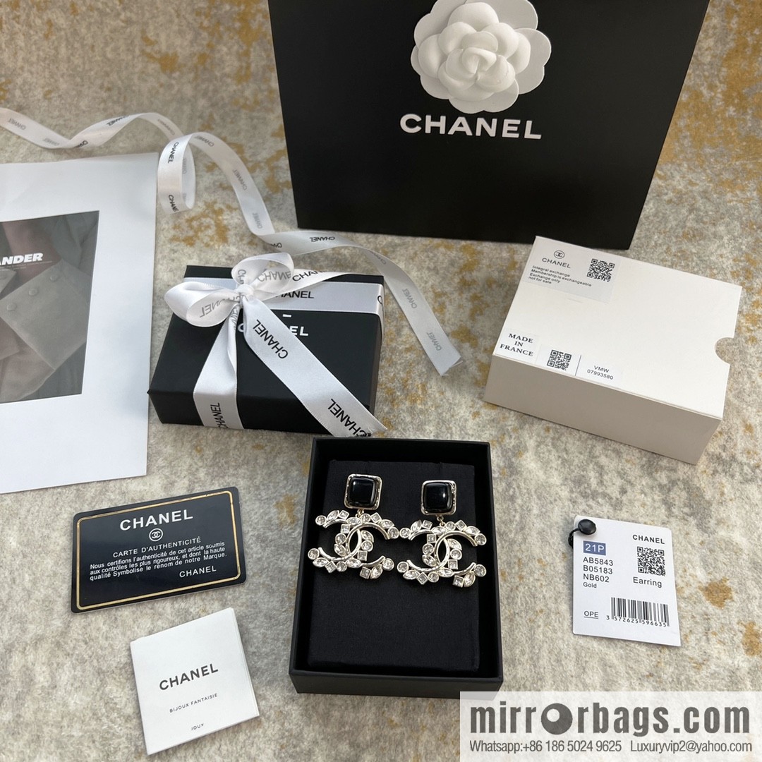 New ☑️ Chanel c2 double c black square stud earrings