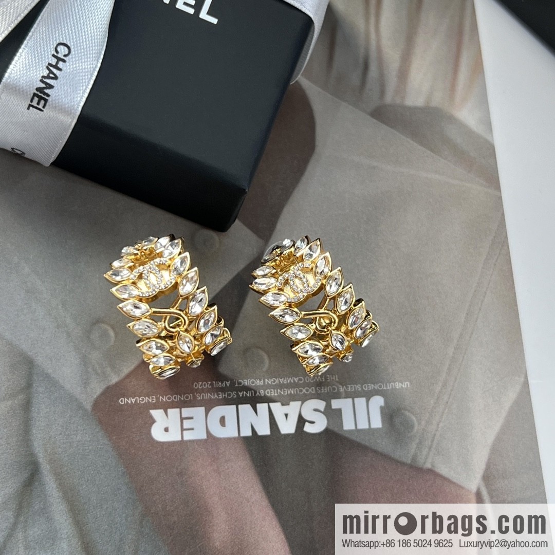 New ☑️ Chanel c1 double c wheat stud earrings
