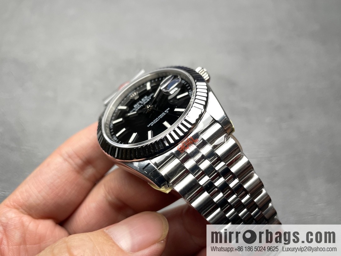 GS does not forget its original intention and adheres to quality. After repeated tempering, it has created the iconic log series watch of Rolex 41MM