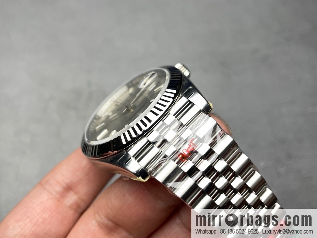 GS does not forget its original intention and adheres to quality. After repeated tempering, it has created the iconic log series watch of Rolex 41MM