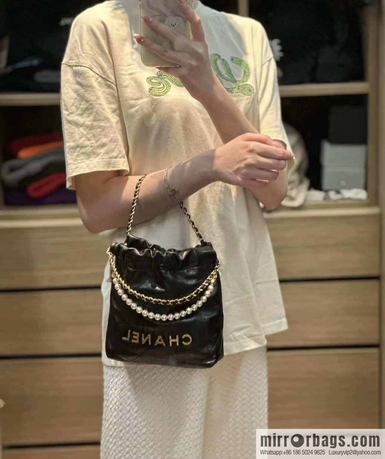 CHANEL 23S spring and summer series mini pearl 22 bags AS3980 black