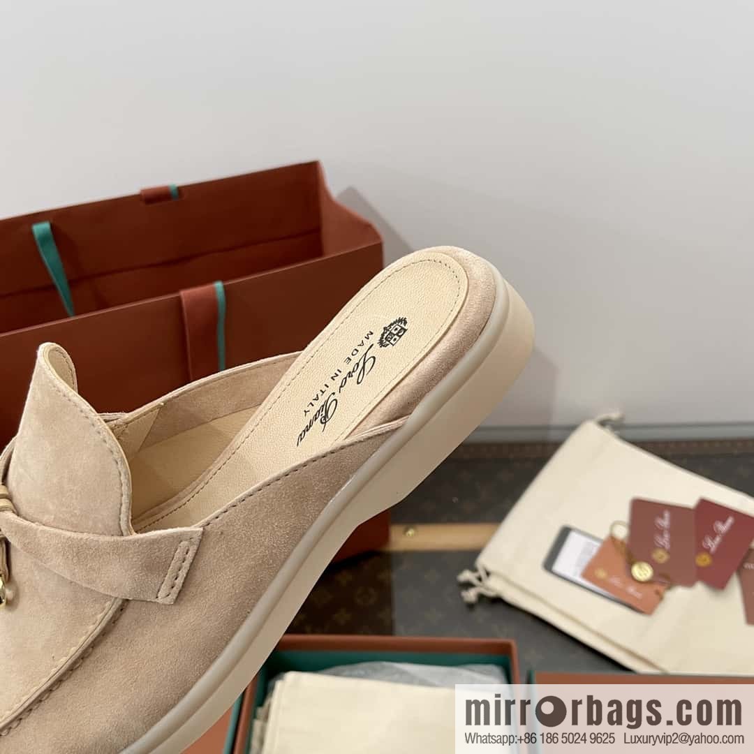 𝐋𝐨𝐫𝐨 𝐏𝐢𝐚𝐧𝐚|| a pedal of muller half shoes, sandstone