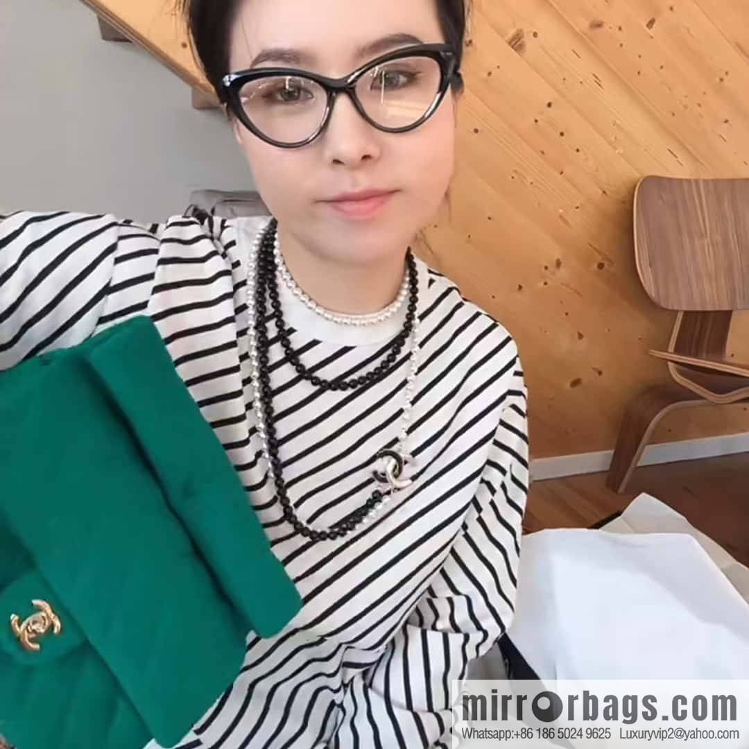 CHANEL Xiaoxiang 23A limited edition clutch bag AS4199