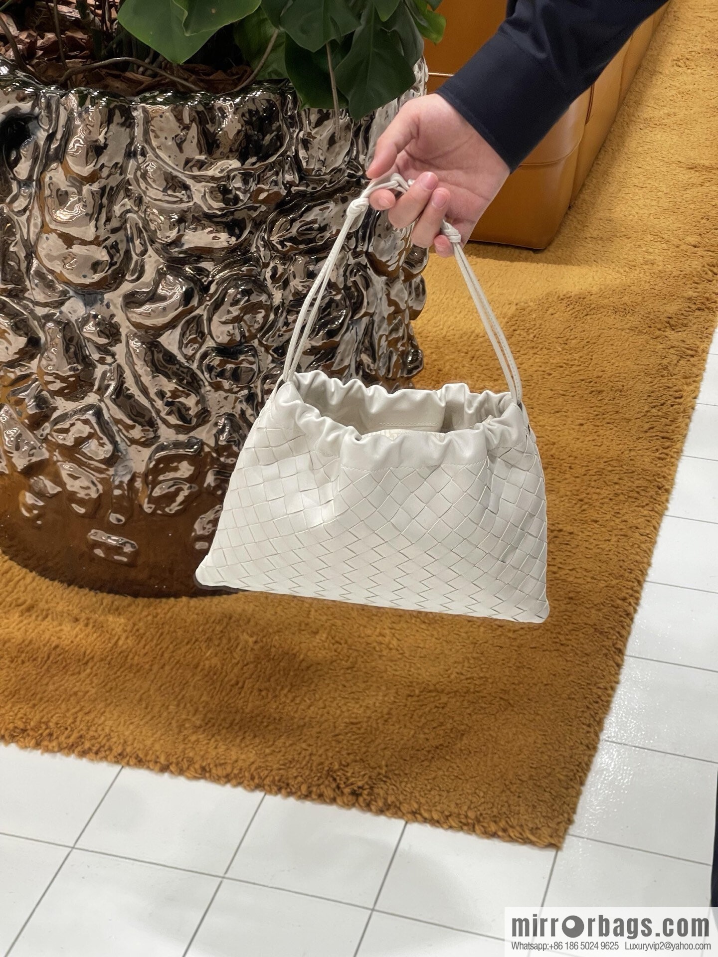 BV medium Dustbag clutch bag 796728 chalk white