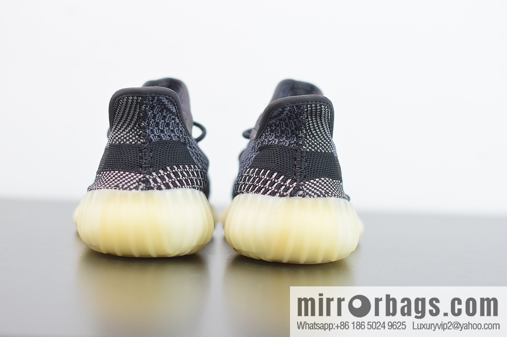 X00Z6 top LW YEEZY BOOST 350 V2 Oreo, versatile lightweight popcorn midsole casual sports jogging shoes, item number FZ5000