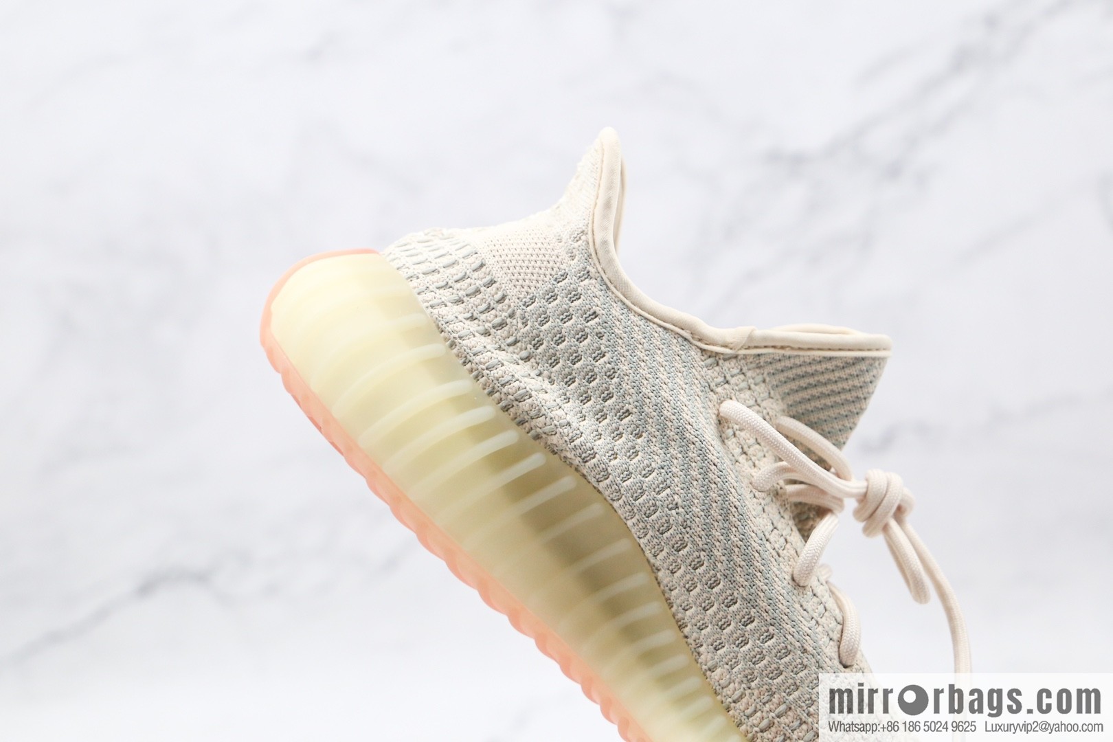 Coconut 350 V2 A version patchwork/swan white limited sneakers