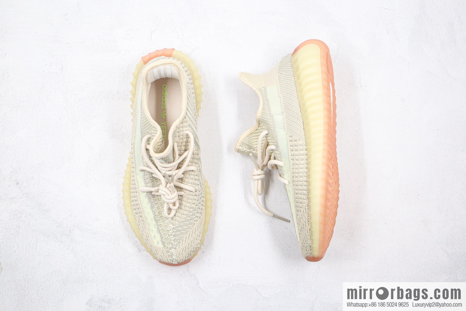 Coconut 350 V2 A version patchwork/swan white limited sneakers