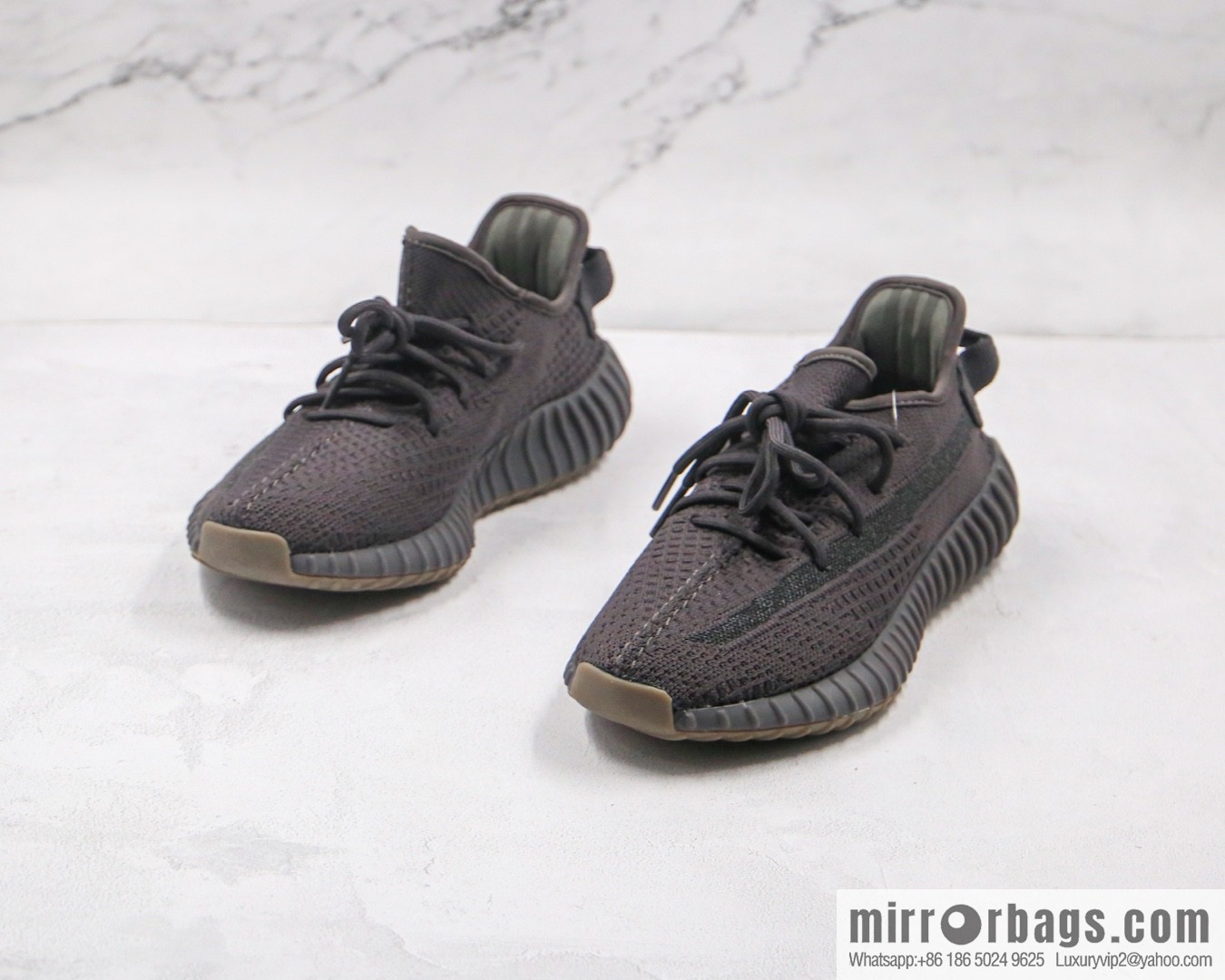 Coconut 350 V2 A version, black raw rubber side through gypsy sneakers