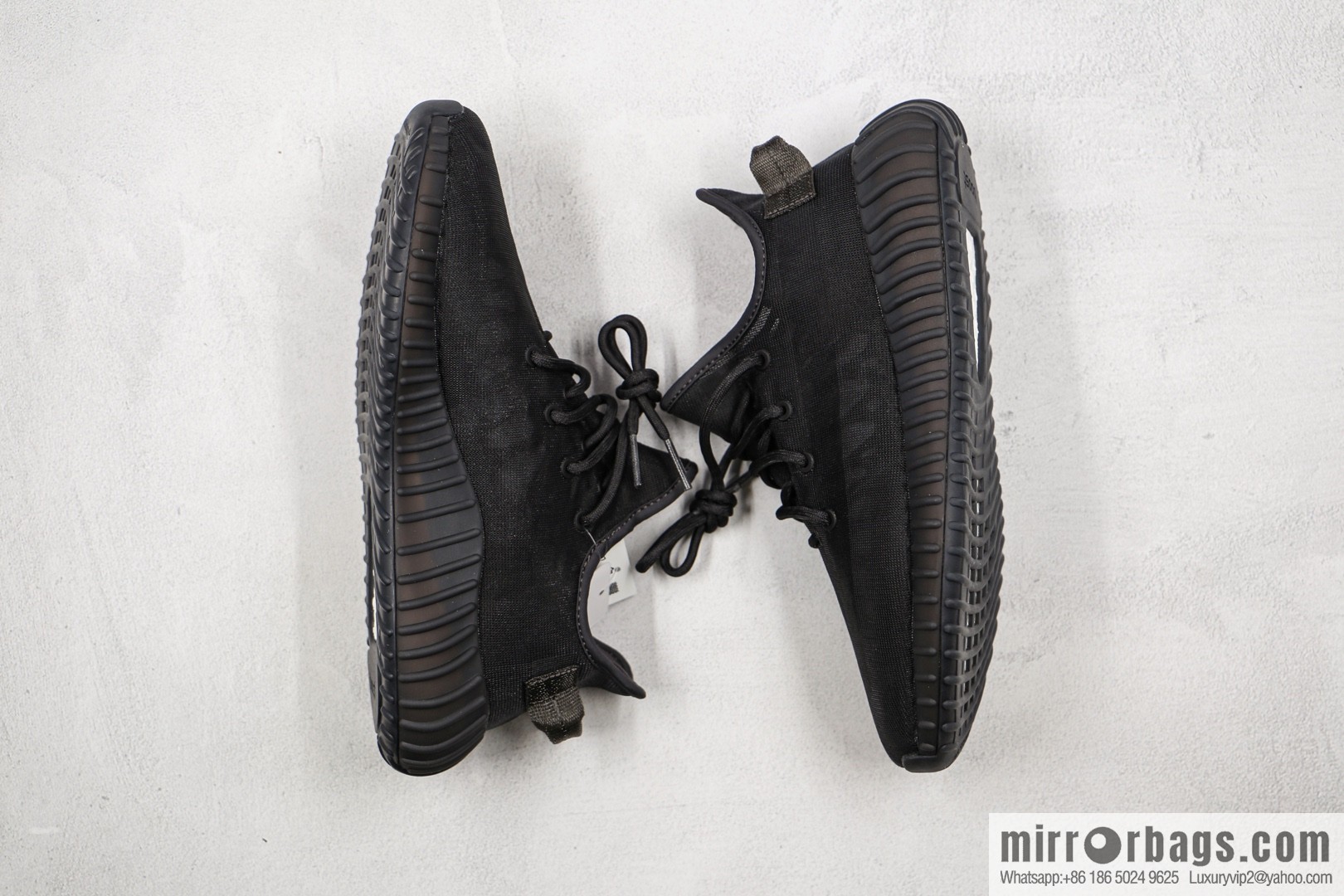 Coconut 350 V2 mesh, cutting-edge cost-effective black sneakers