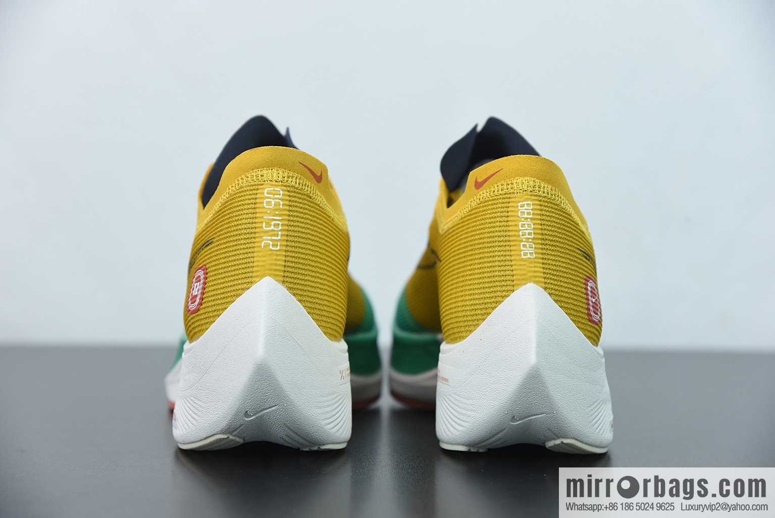 Nk ZoomX Vaporfly NEXT% 2 marathon knit breathable sports shoes, yellow-green, item number: DJ5182 -700