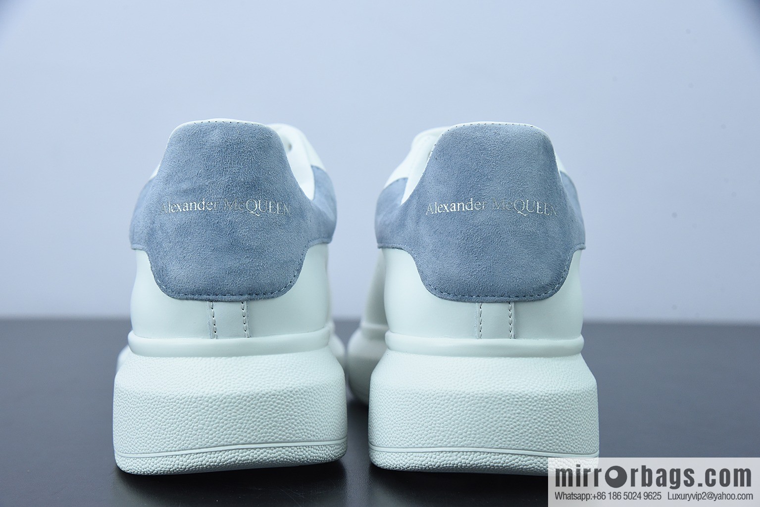 Alexander McQueen/Alexander McQueen, haze blue tail muffin shoes, thick sole heightening white shoes 0Y7H4