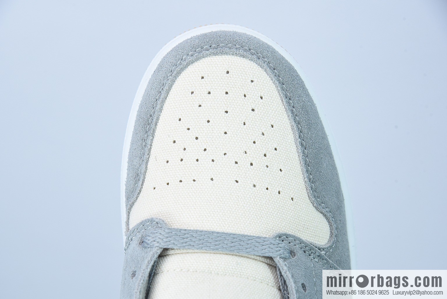 0D1D4 inspected version AJ1Mid middle help, beige, coconut milk high top, item number: DN4281-100