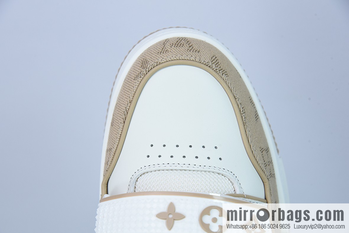 LV/Louis Vuitton 2022S limited, official latest color scheme Men's Trainer sneakers