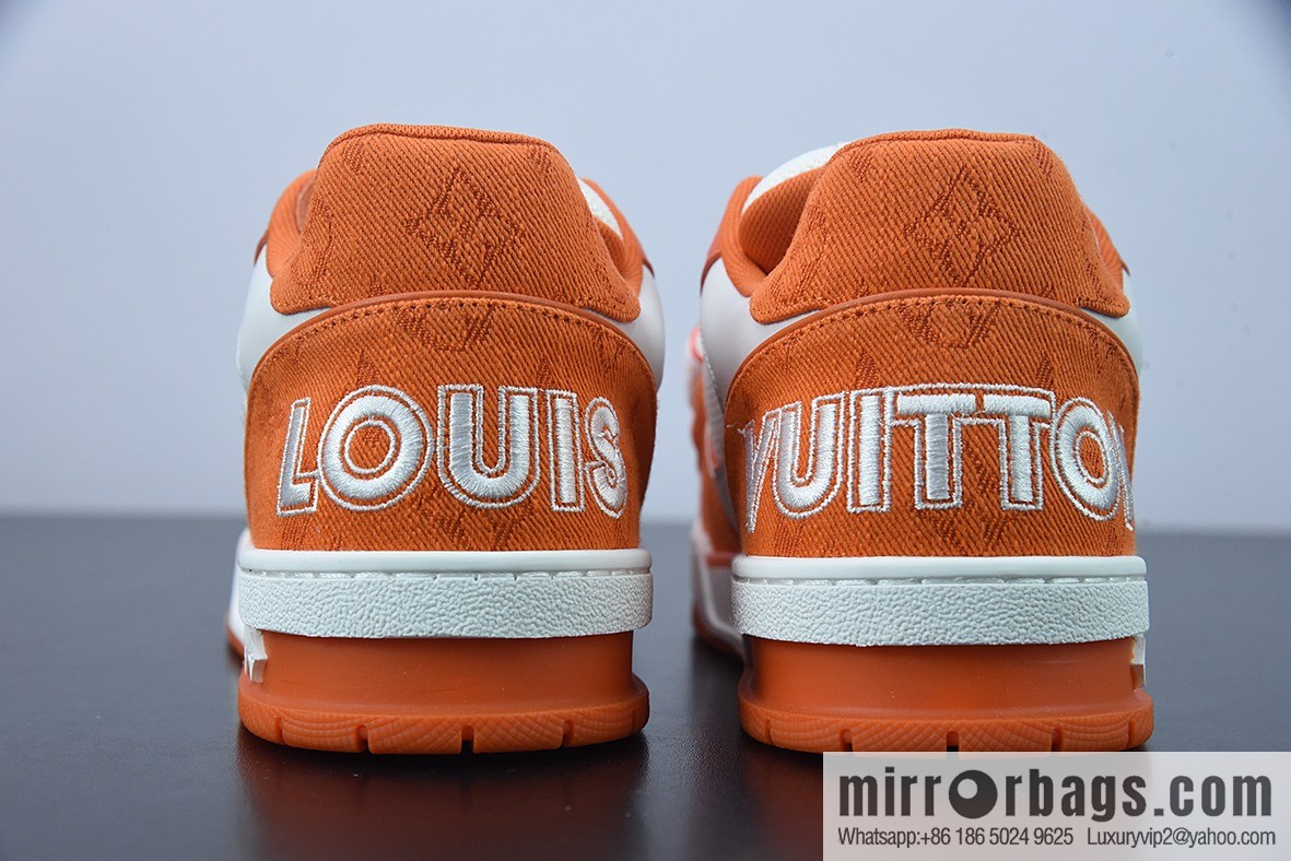 LV/Louis Vuitton 2022S limited, official latest color scheme Men's Trainer sneakers
