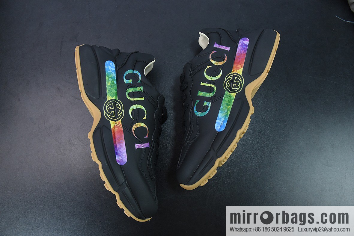 Gucci Rhyton Vintage Trainer Sneaker Gucci Daddy 5D leather (fabric) horned Vintage jogging shoes