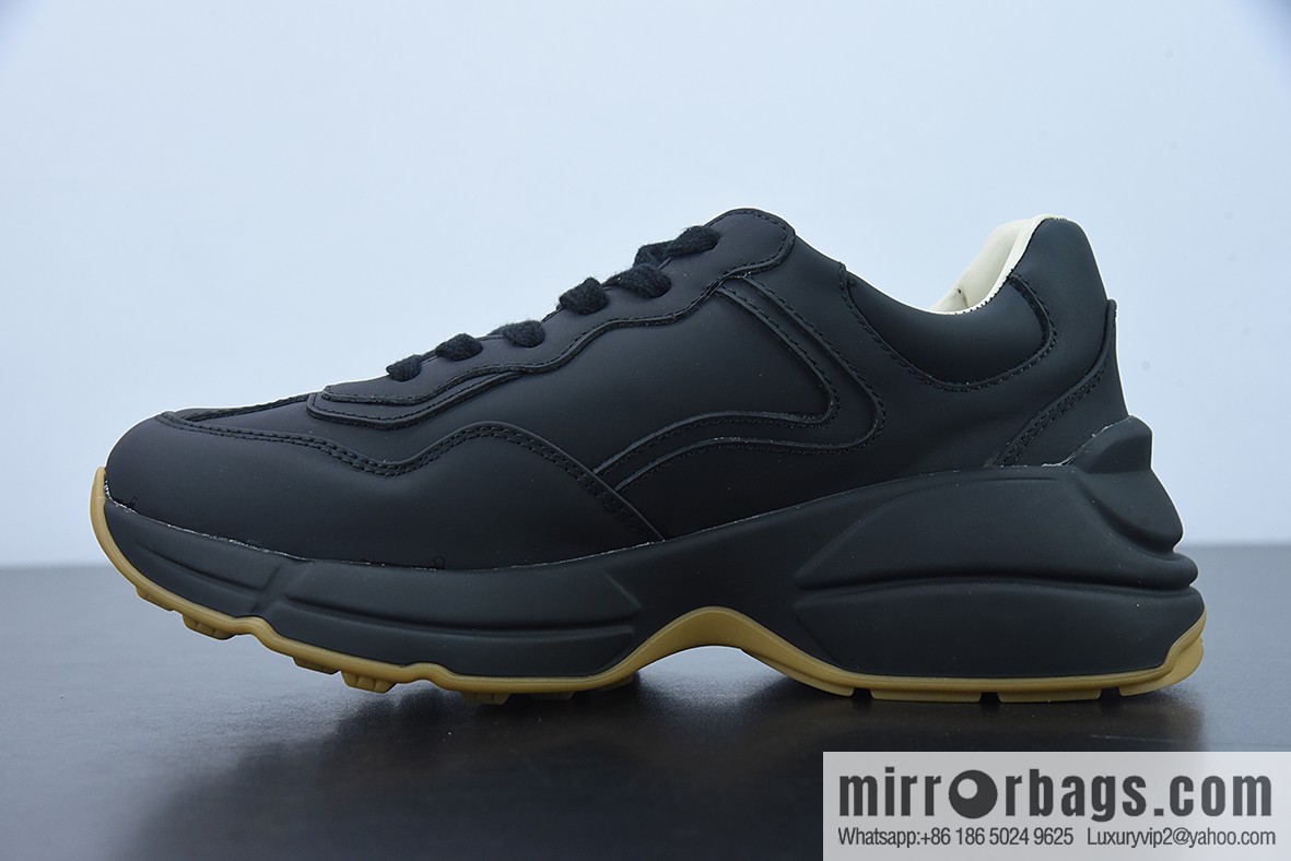 Gucci Rhyton Vintage Trainer Sneaker Gucci Daddy 5D leather (fabric) horned Vintage jogging shoes