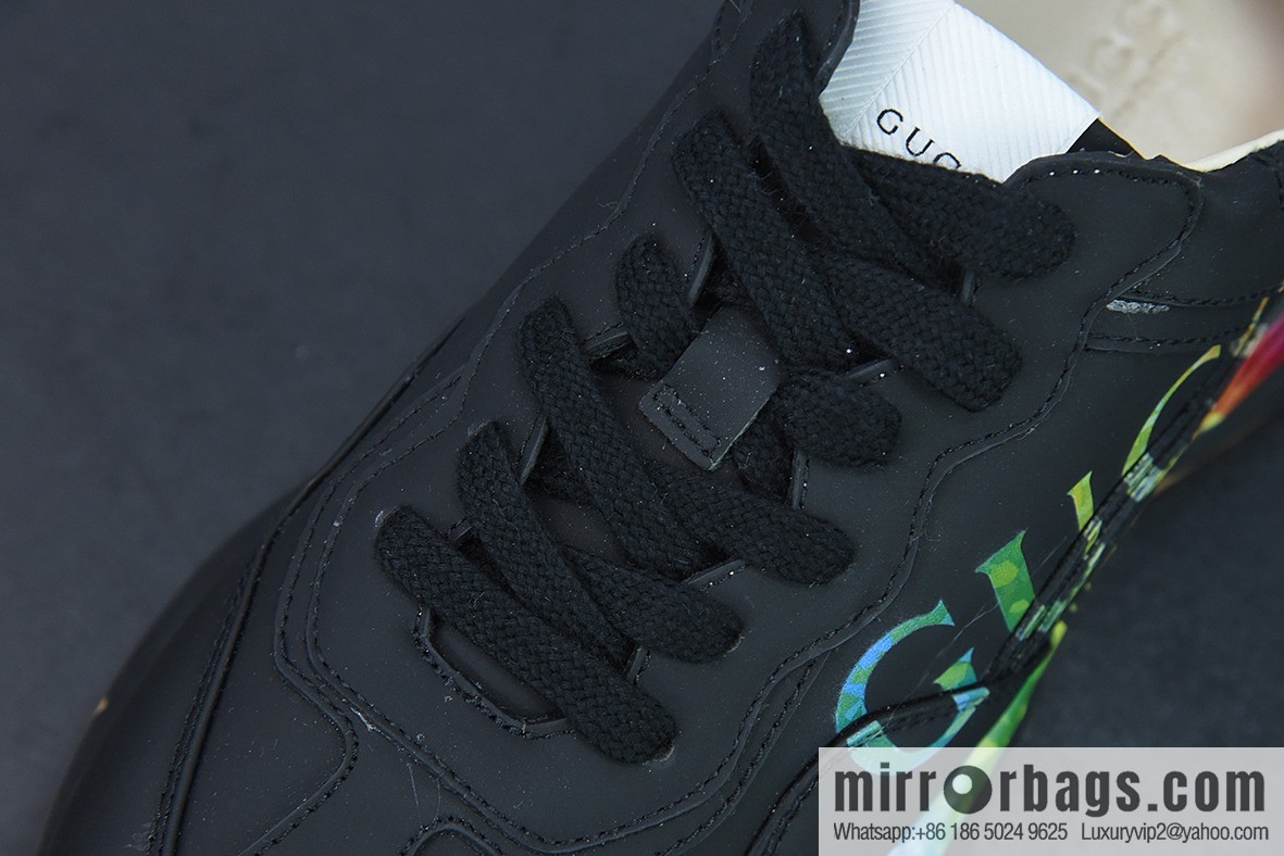 Gucci Rhyton Vintage Trainer Sneaker Gucci Daddy 5D leather (fabric) horned Vintage jogging shoes