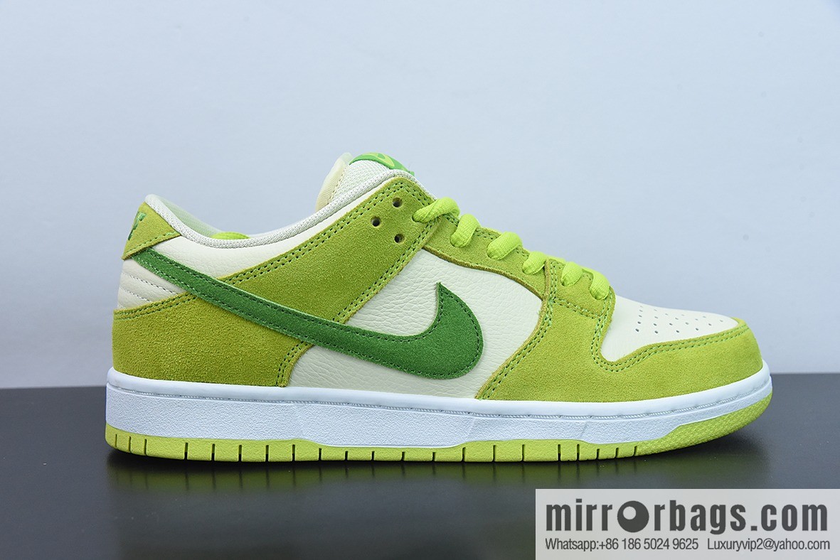 M00M5 pure original version Nk SB Dunk Low apple green Vintage low-top leisure sports skateboard shoes, item number: DM0807-300