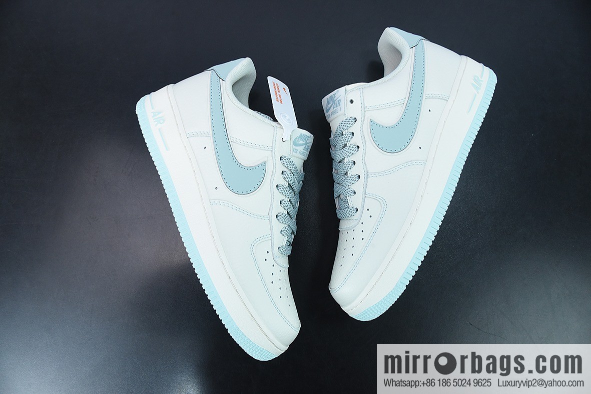 Nk Air Force 1 '07 Low Sky Blue, Air Force One Gypsy Low Top Casual Sneakers, item number TU6536-156