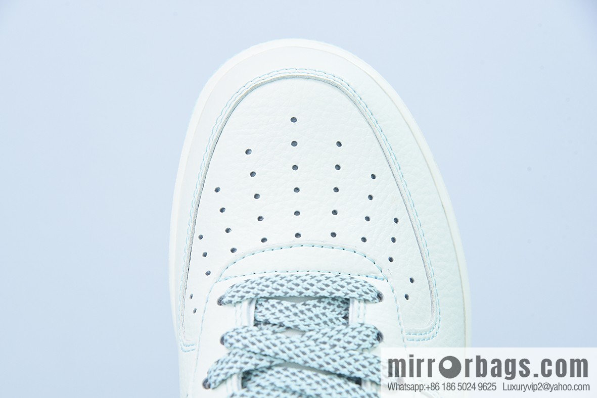 Nk Air Force 1 '07 Low Sky Blue, Air Force One Gypsy Low Top Casual Sneakers, item number TU6536-156