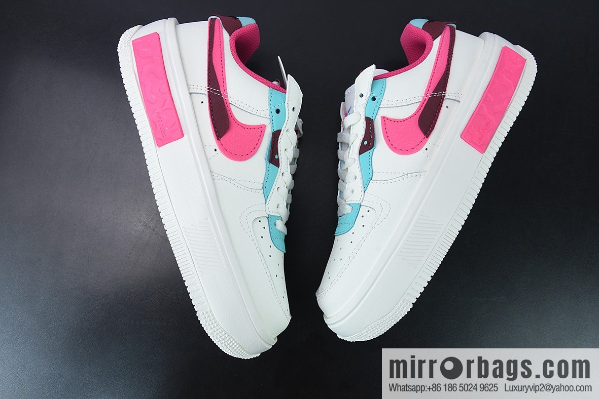 Nike Air Force 1 AF1 Air Force One/low-top, white, blue and red, deconstruction item number: DO6146-101