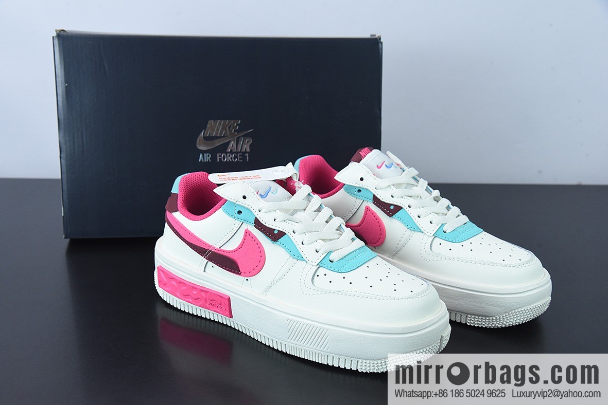 Nike Air Force 1 AF1 Air Force One/low-top, white, blue and red, deconstruction item number: DO6146-101