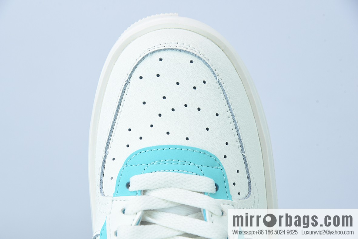 Nike Air Force 1 AF1 Air Force One/low-top, white, blue and red, deconstruction item number: DO6146-101