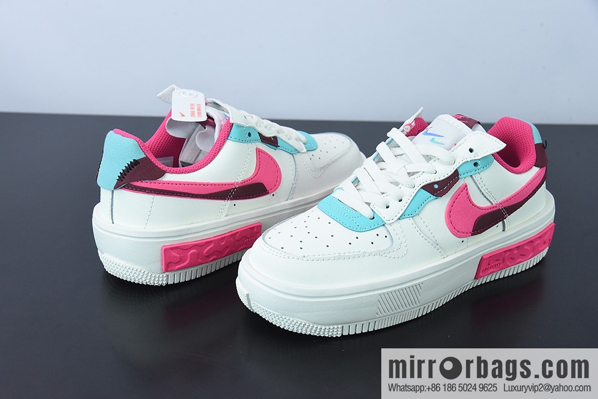Nike Air Force 1 AF1 Air Force One/low-top, white, blue and red, deconstruction item number: DO6146-101