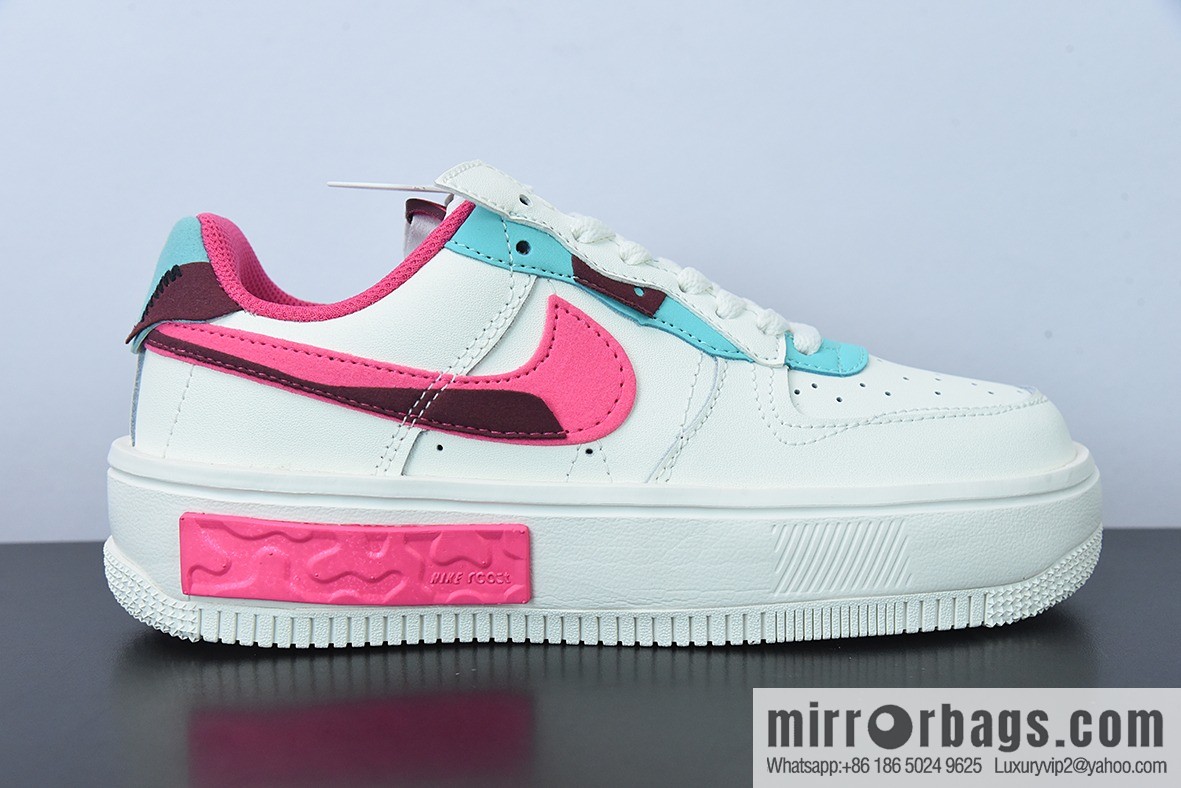 Nike Air Force 1 AF1 Air Force One/low-top, white, blue and red, deconstruction item number: DO6146-101