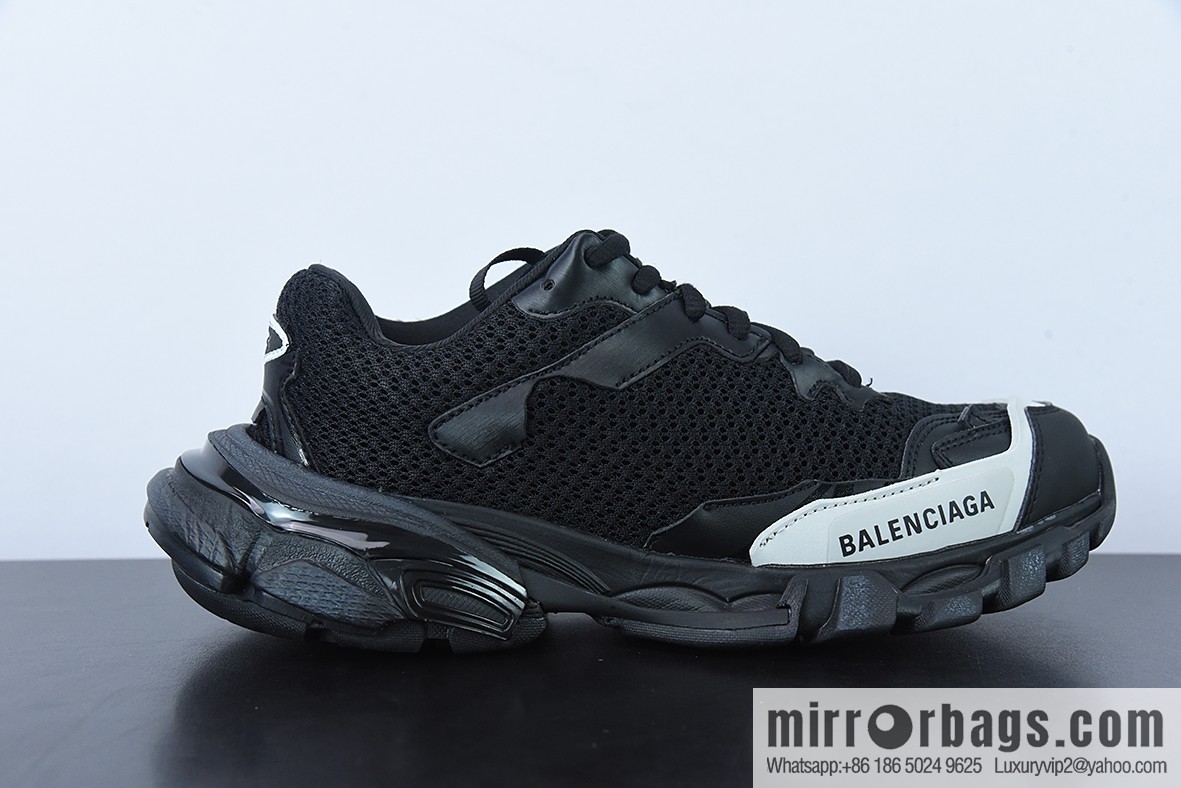 H00G6 pure original purchasing version Balenciaga Balenciaga 3.0 dad shoes, black and white, item number: 700875W3RF19169