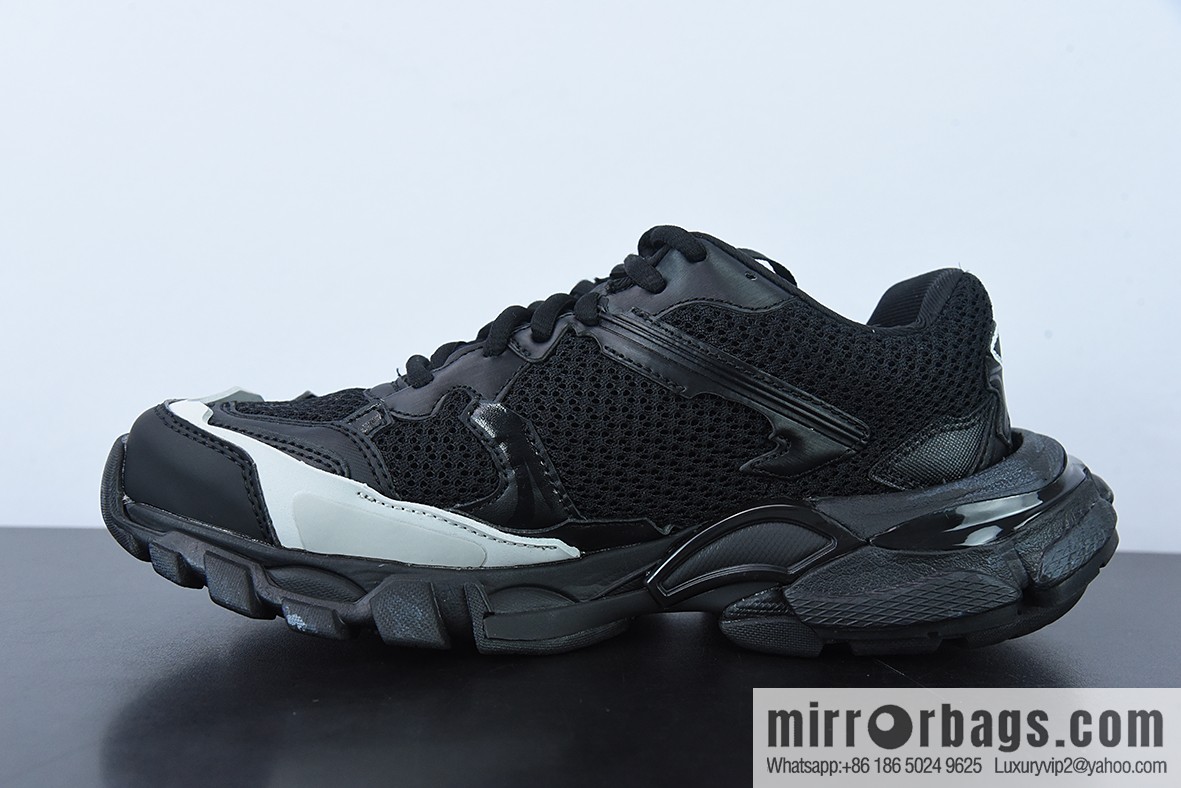 H00G6 pure original purchasing version Balenciaga Balenciaga 3.0 dad shoes, black and white, item number: 700875W3RF19169