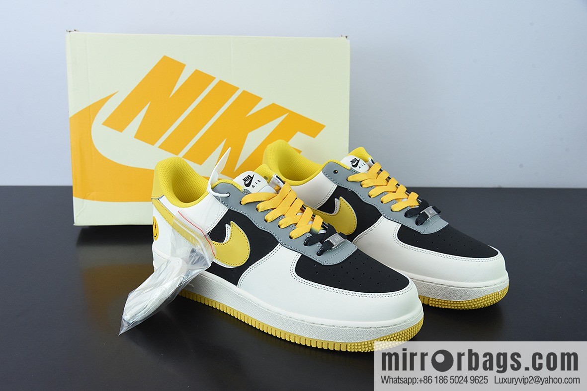 Nike Air Force 1 Low Smiley Double Hook, Air Force One Low Top Sports and Leisure Board Shoes Item Number: AF1234-004