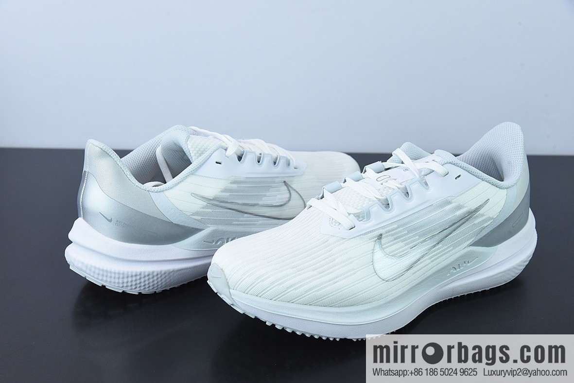 W05S3 pure original Nk Air Zoom Winflo 9th generation, black and white mesh transparent air training running shoes, item number: DD8686-100