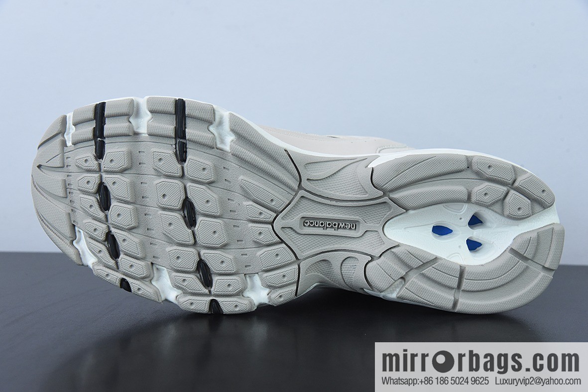 B0F3T3 DT pure original version New Balance MR530SH NB530 Vintage casual jogging shoes