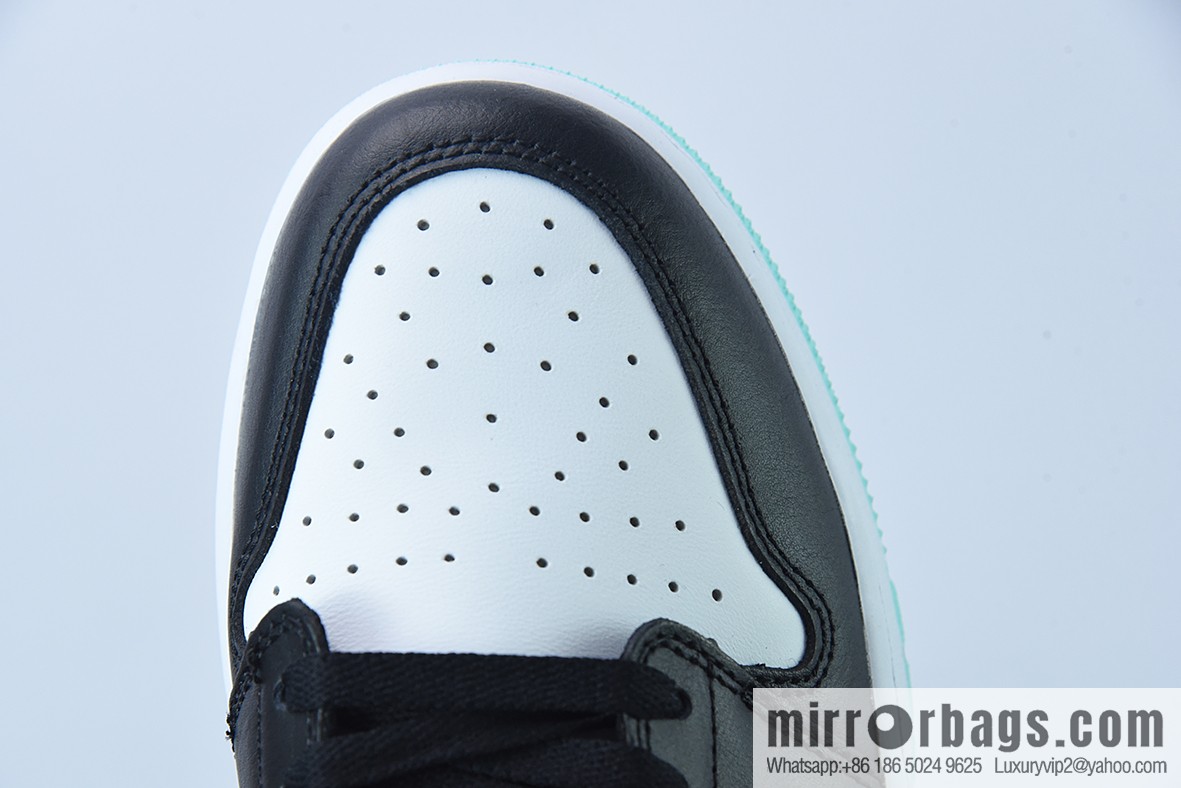 Air Jordan 1 Low Golf Black, White and Green Golf Casual Shoes, Item Number: DD9315-114