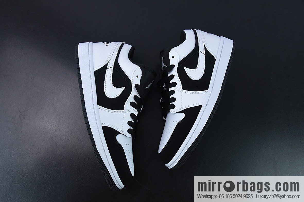 Jordan Air Jordan 1 Low AJ1 Joe 1 Black and white panda, low-top casual board shoes, item number: 553560-101