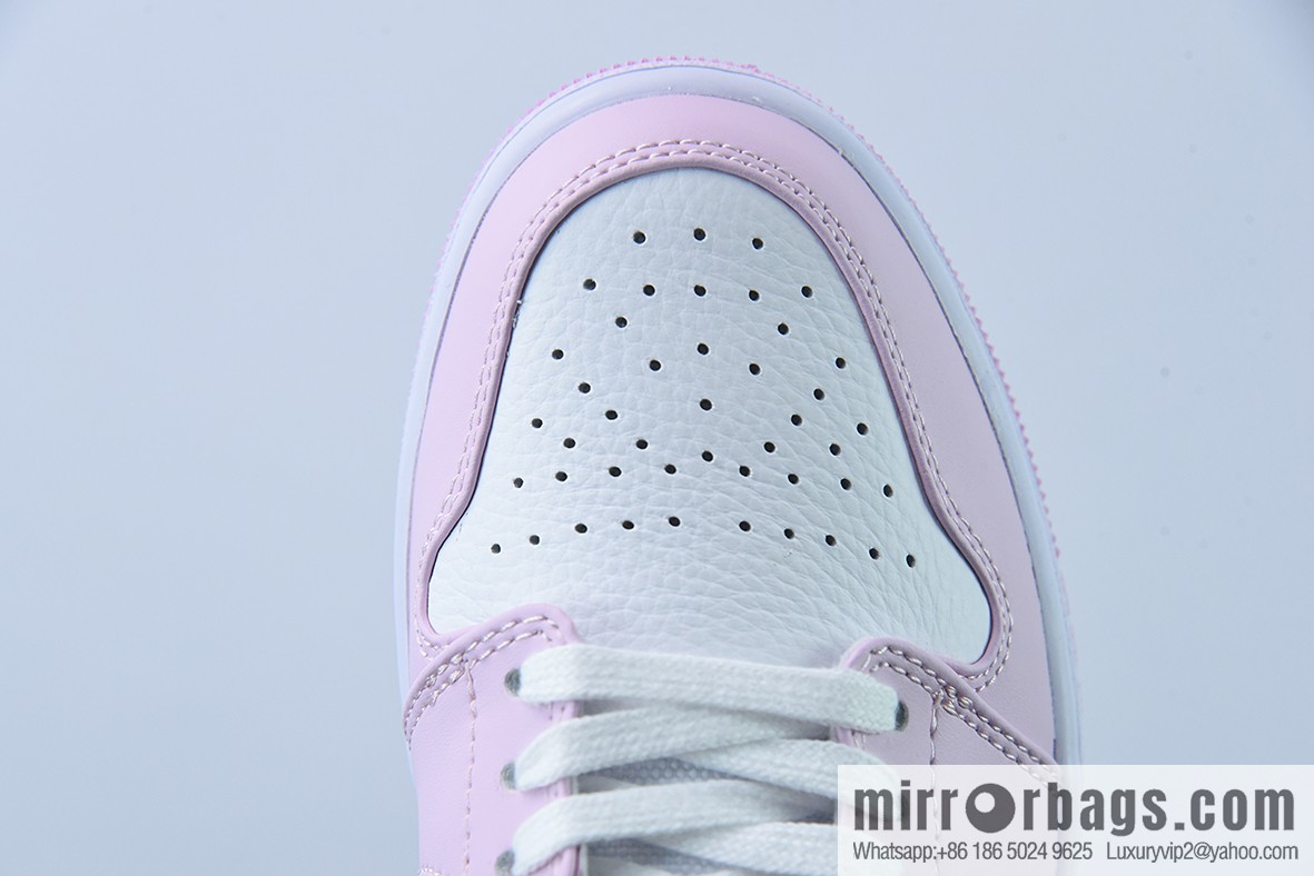 NK Air Jordan1 Low AJ1 Jordan generation low-top white pink hook women's low-top board shoes, item number: DR0758-170