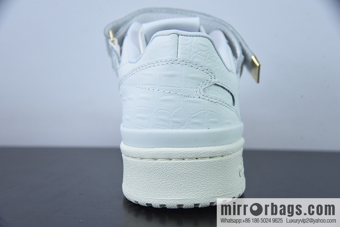 AD Originals Forum 84 Low White Snake Unisex sneakers HP5551