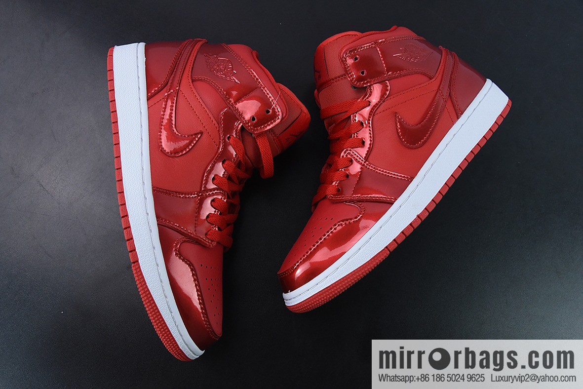Air Jordan AJ1 Mid Help, red patent leather Unisex basketball shoes of the same style, item number: DH5894-600