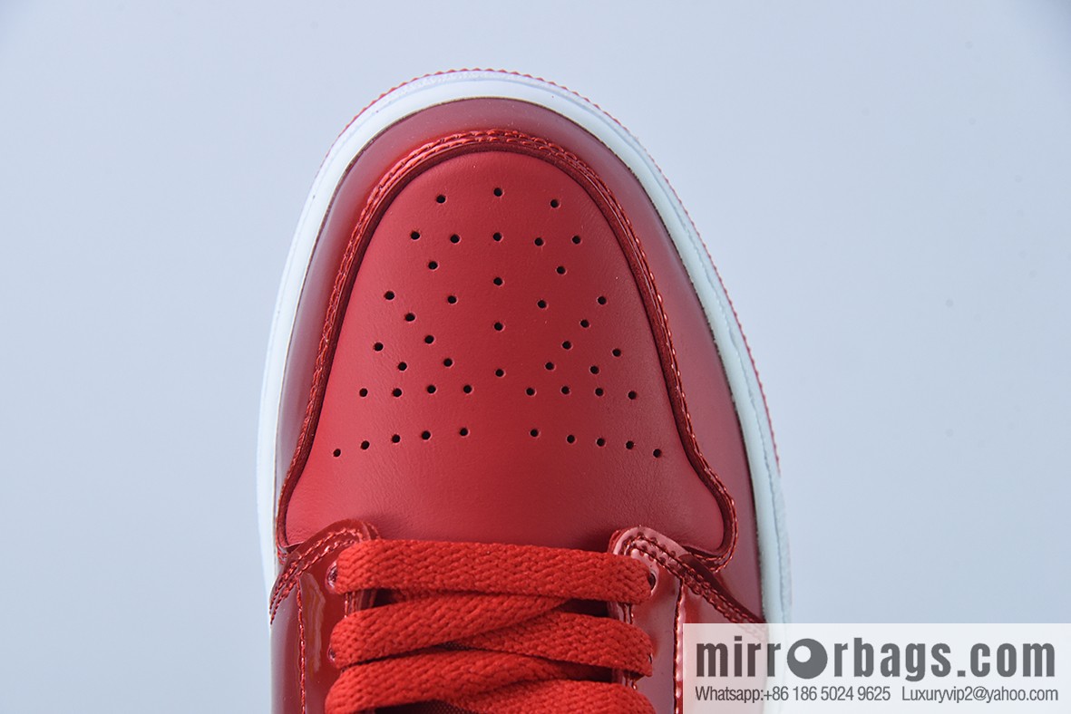 Air Jordan AJ1 Mid Help, red patent leather Unisex basketball shoes of the same style, item number: DH5894-600