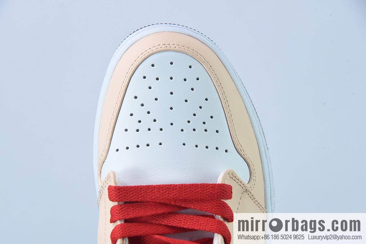 J09L3 inspected version AJ1 MID Zhongbang, yellow and white Unisex basketball shoes of the same style, item number 554725-201.